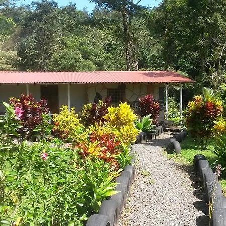 Nacientes Lodge Бихагуа Экстерьер фото